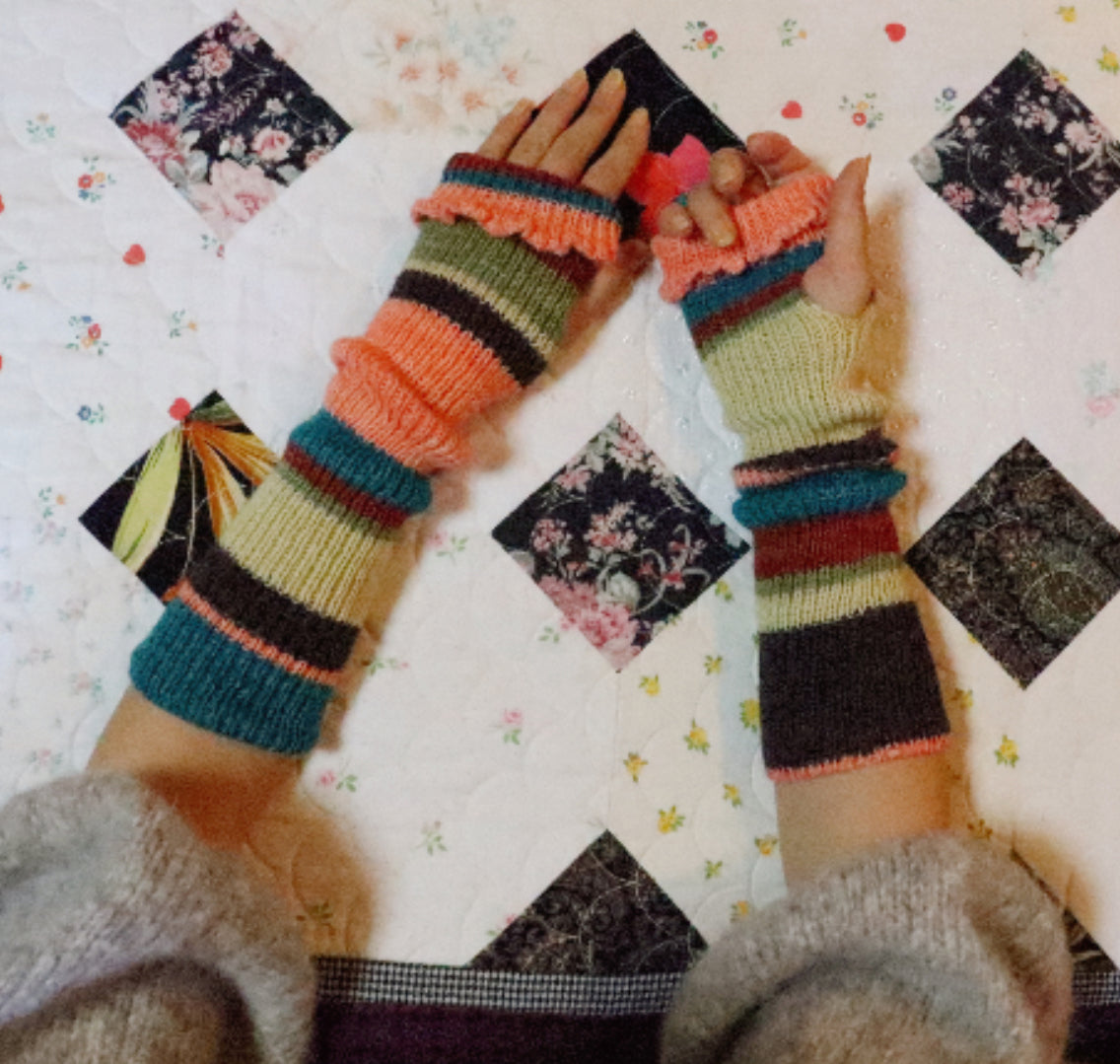 Lazy Friday Mitts _ 日本語パターン