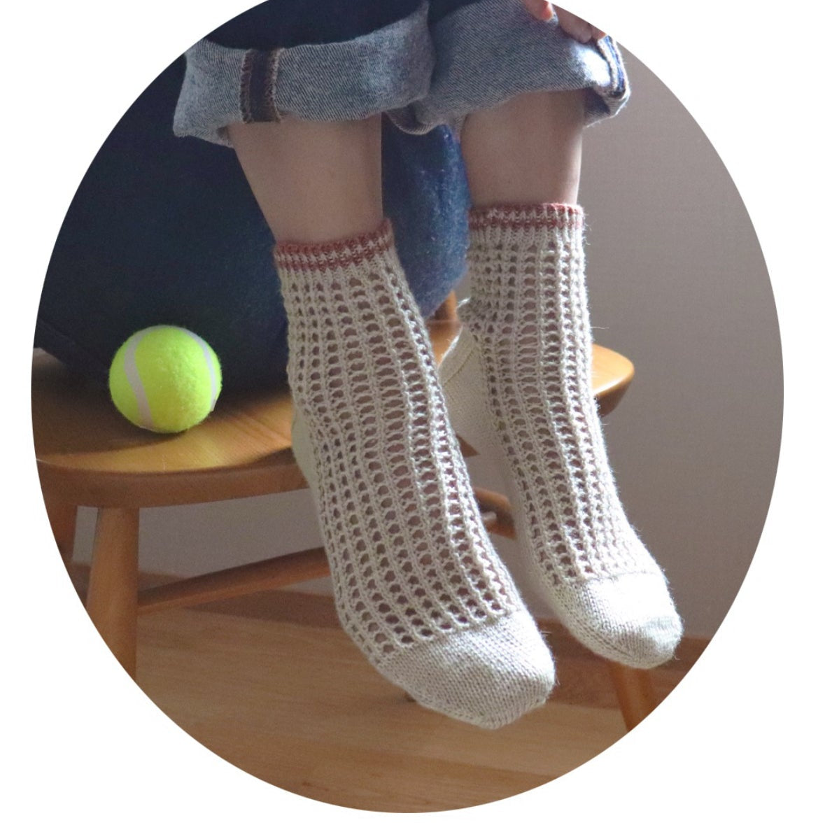 Tennis Racket Socks _ 日本語パターン
