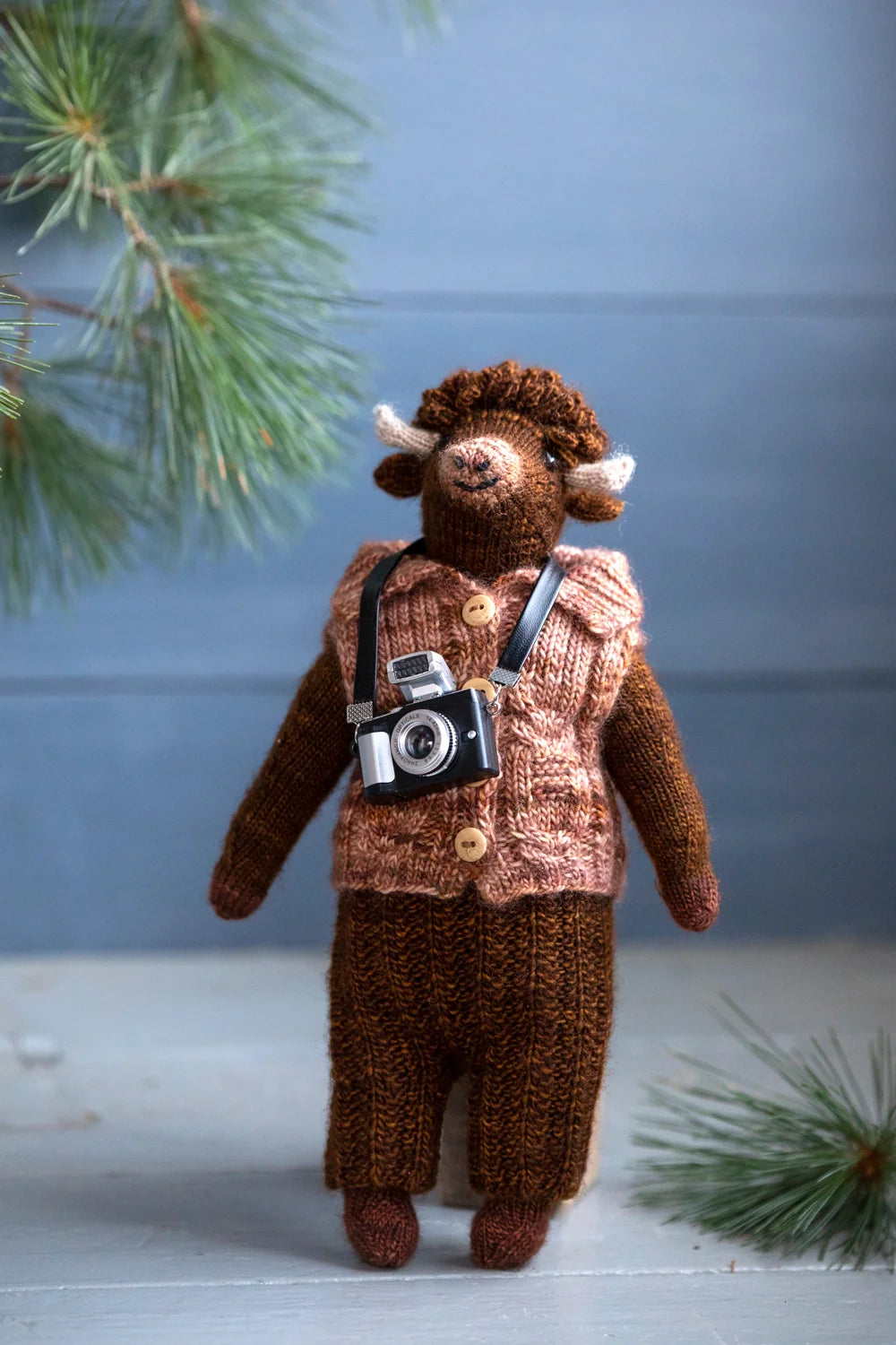 Mouche&nbsp;&amp; Friends: Seamless Toys to Knit and Love by Cinthia Vallet