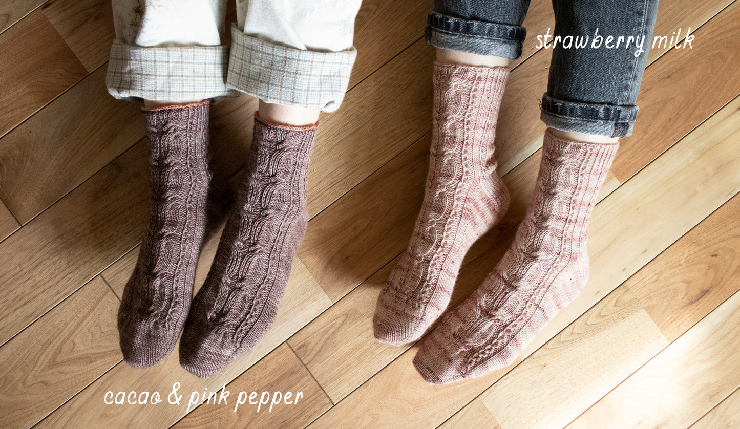 Hot Chocolate Socks _ 日本語パターン